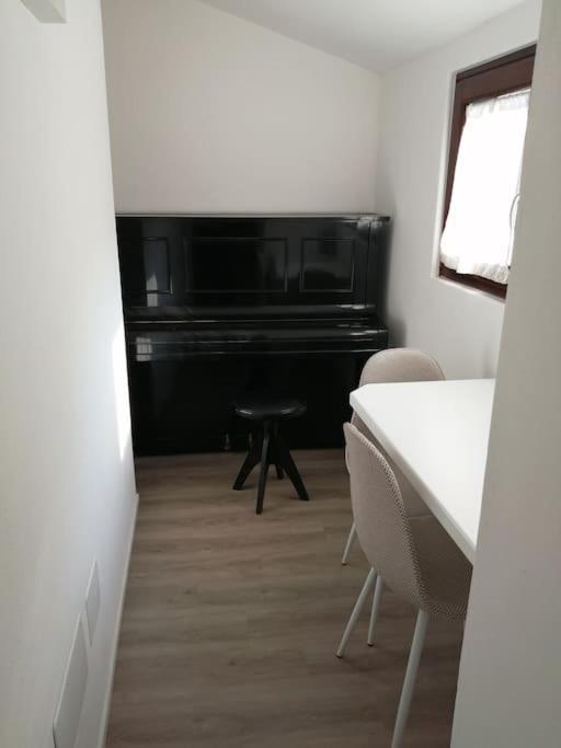 Stefania'S Corner, Apartment In Bergamo Eksteriør bilde